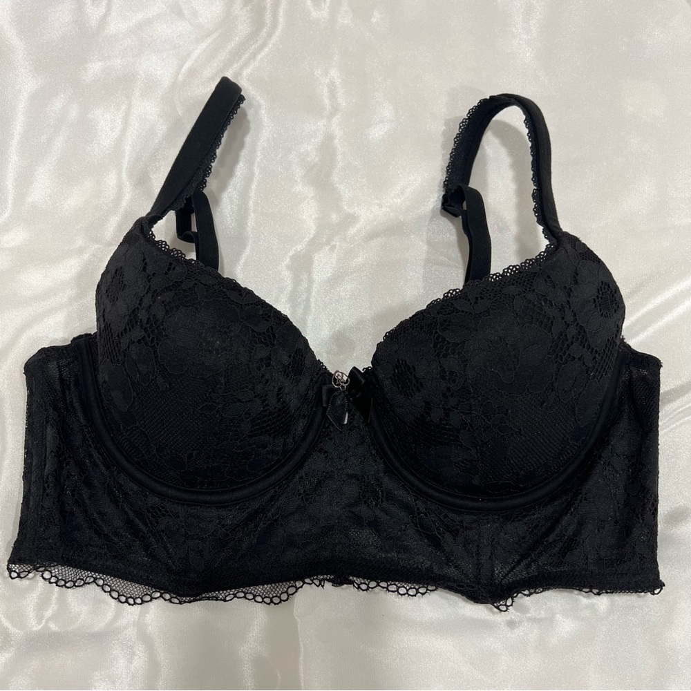 Black lace bra
